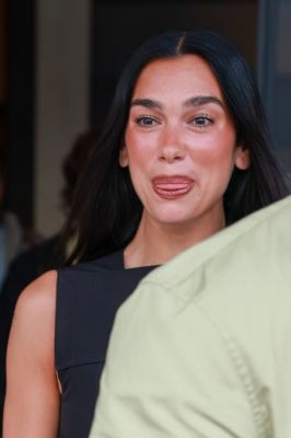 102.jpg