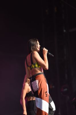 102.jpg