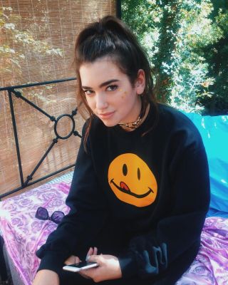 003.jpg