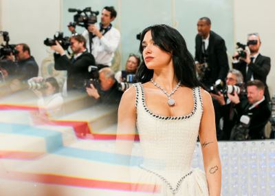 102.jpg