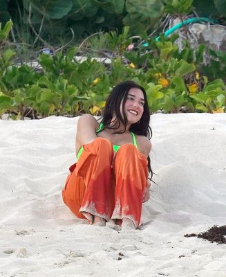 060.jpg