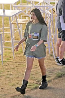 011.jpg