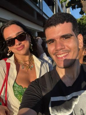 © instagram.com/francfern 
