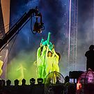 045.jpg