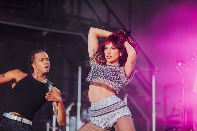© x.com/readdork
