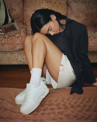 001.jpg