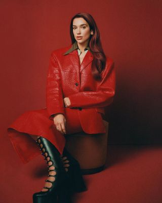 002.jpg